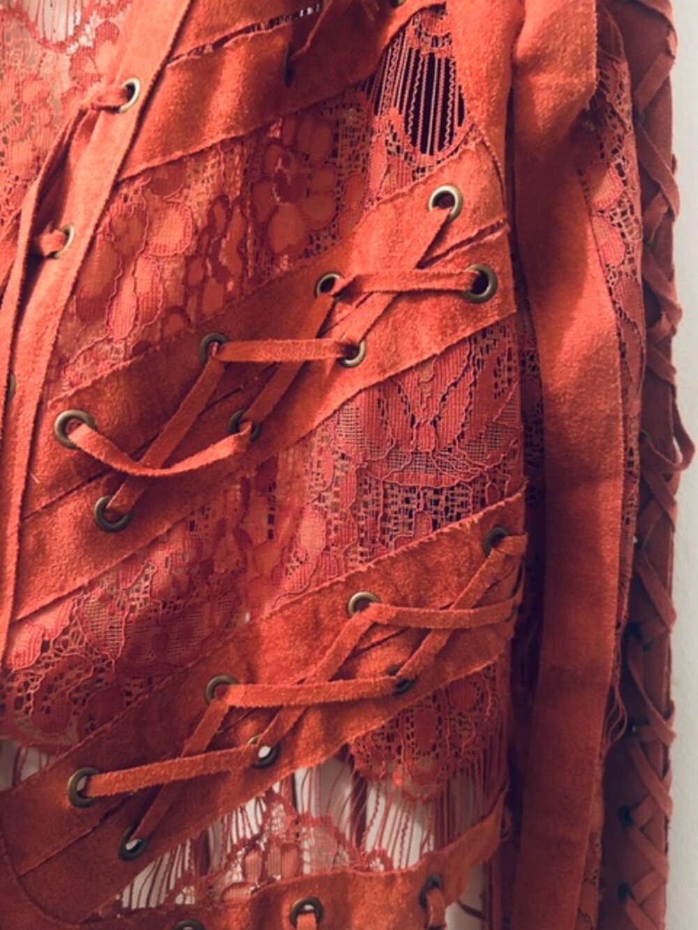 Vocal Women's Red Brick Suede Lace Stitching Fringe Open Tassel Jacket NEW - Picture 9 of 16